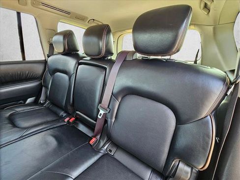 Used 2019 Nissan Armada Platinum w/ Interior Lighting Package RWD image 20
