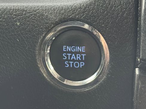 Used 2020 Toyota 4Runner TRD Off-Road Premium image 7