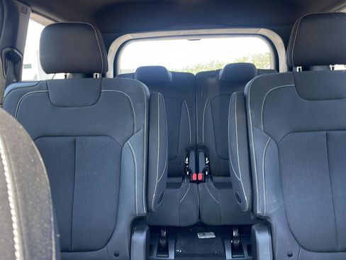 Used 2025 Jeep Grand Cherokee L Laredo w/ Luxury Tech Group I RWD image 24