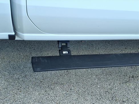 Used 2025 Chevrolet Silverado 1500 ZR2 image 7