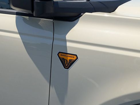 New 2026 Ford Bronco Badlands AWD/4WD image 16