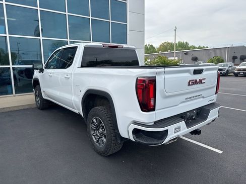 Used 2025 GMC Sierra 1500 AT4 AWD/4WD image 4