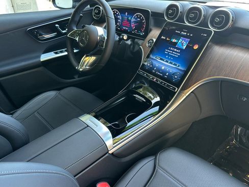 Certified 2026 Mercedes-Benz GLC 300 4MATIC image 20