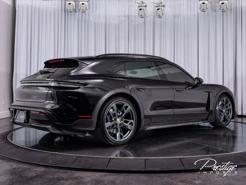 Used 2023 Porsche Taycan Cross Turismo AWD/4WD image 13