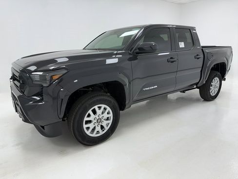 New 2026 Toyota Tacoma SR5 image 5