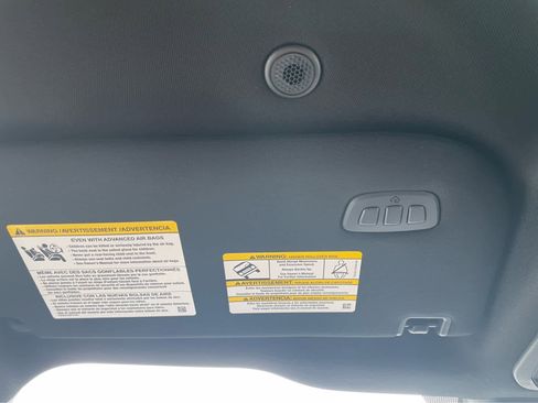 New 2025 Ford F150 Platinum w/ FX4 Off-Road Package image 35