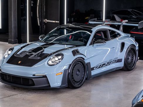 Used 2024 Porsche 911 GT3 RS RWD image 5