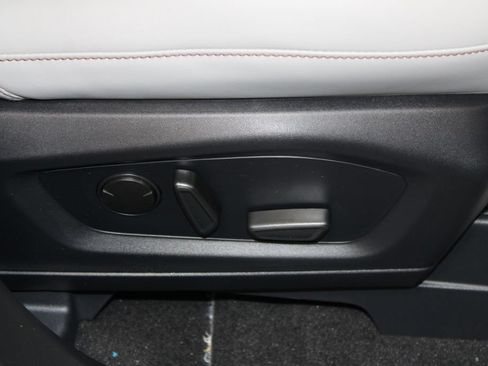 New 2026 Ford Explorer Active w/ Active Comfort Package AWD/4WD image 34