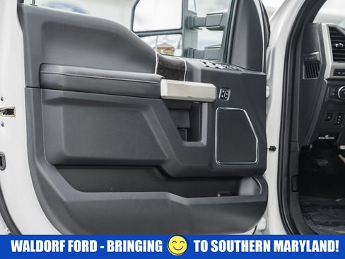 Certified 2022 Ford F350 Lariat w/ Lariat Ultimate Package image 47