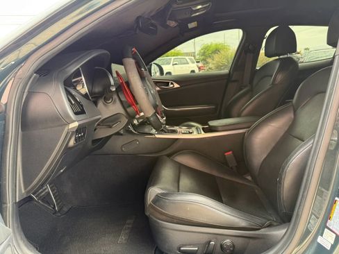 Used 2022 Kia Stinger GT1 image 40