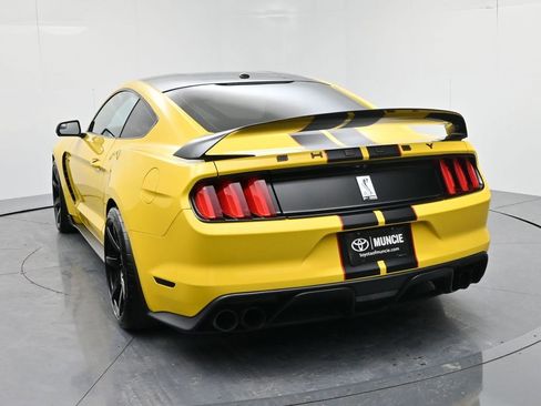 Used 2017 Ford Mustang Shelby GT350R w/ GT350R Equipment Group 920A image 6