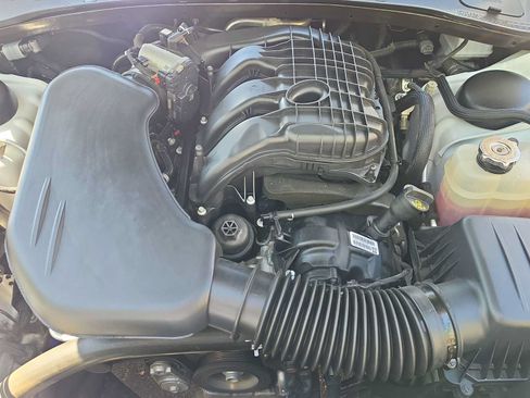 Used 2023 Chrysler 300 S RWD image 13