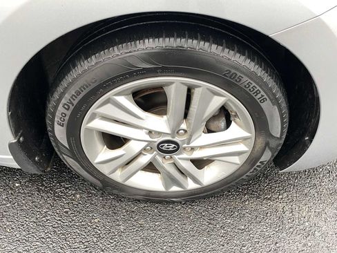 Used 2020 Hyundai Elantra Value Edition w/ Cargo Package (C1) image 32