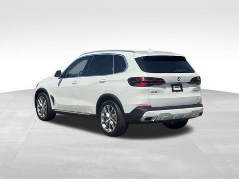 Certified 2026 BMW X5 xDrive40i AWD/4WD image 5