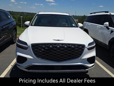 New 2026 Genesis GV70 2.5T Select AWD/4WD image 2
