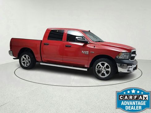 Used 2022 RAM 1500 Classic SLT w/ Electronics Group image 8