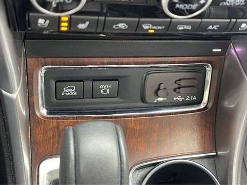 Used 2021 Subaru Ascent Touring w/ Popular Package #2A image 16