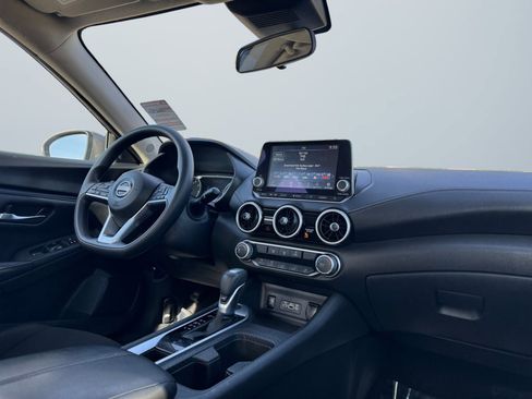 Used 2025 Nissan Sentra SV image 14