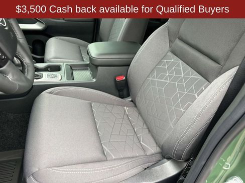 New 2026 Nissan Frontier SV w/ All-Weather Content Package AWD/4WD image 22