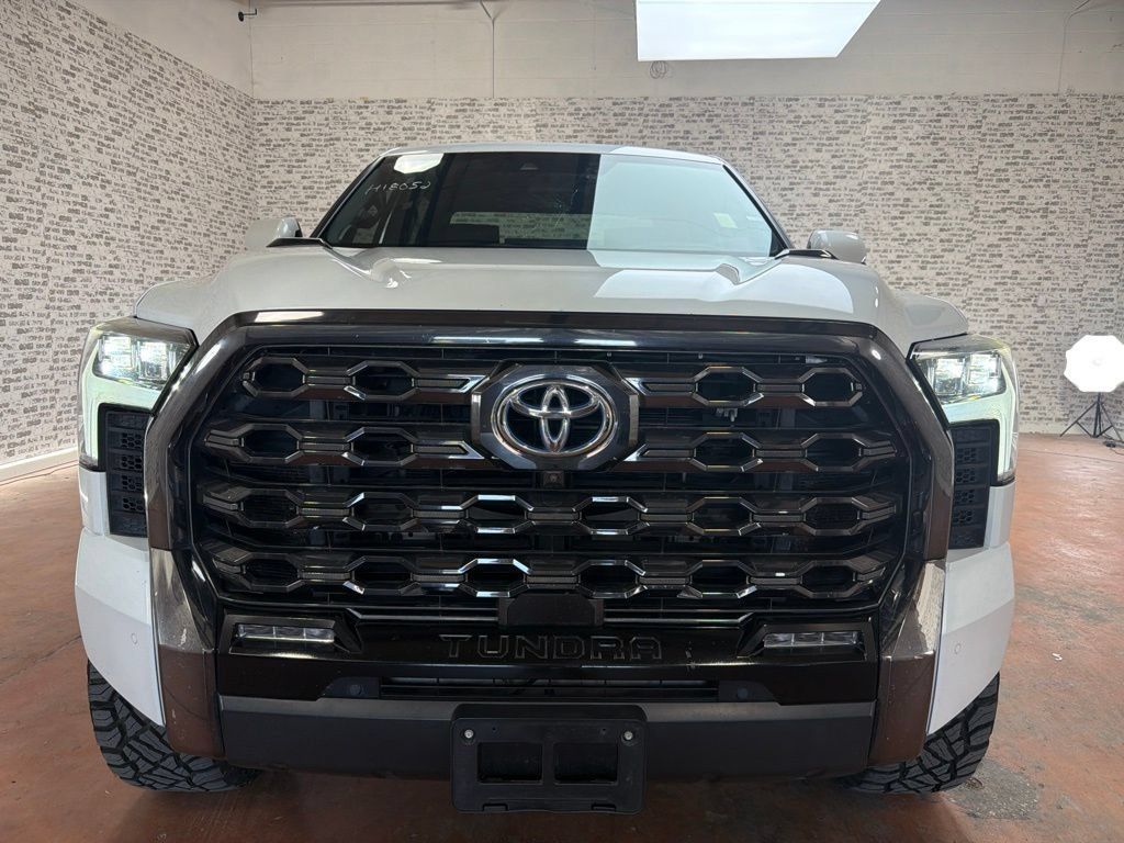 Used 2022 Toyota Tundra Platinum AWD/4WD image 2