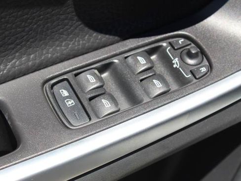 Used 2010 Volvo XC60 T6 AWD/4WD image 15