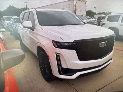 Used 2021 Cadillac Escalade Sport w/ Driver Assist Tech Package RWD image 1