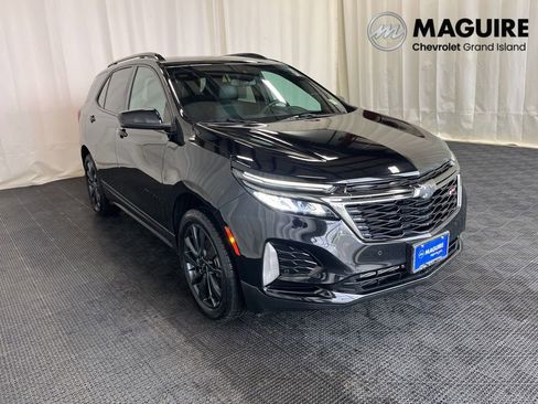 Used 2023 Chevrolet Equinox RS image 29