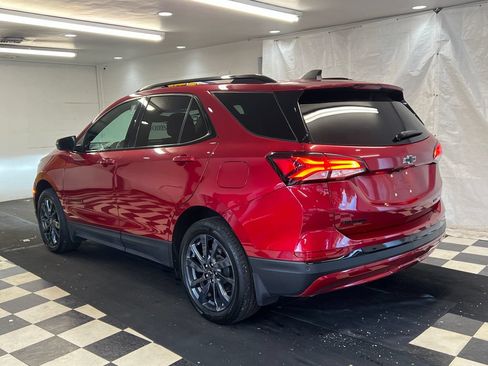 Used 2024 Chevrolet Equinox RS AWD/4WD image 8