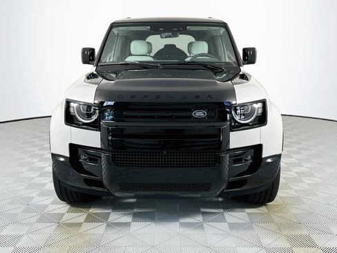 New 2026 Land Rover Defender 110 X AWD/4WD image 2