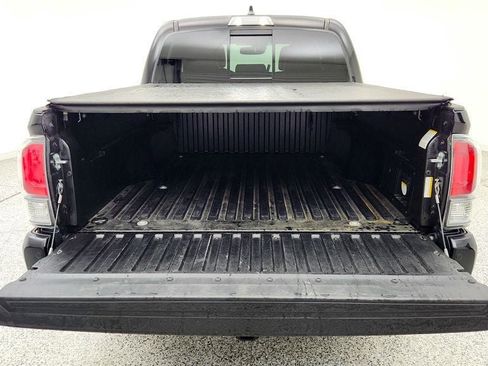 Used 2023 Toyota Tacoma TRD Off-Road w/ TRD Premium Off Road Package image 23