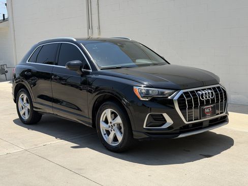 Used 2021 Audi Q3 2.0T Premium AWD/4WD image 3
