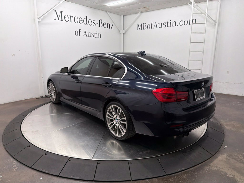 Used 2017 BMW 330i Sedan RWD image 5