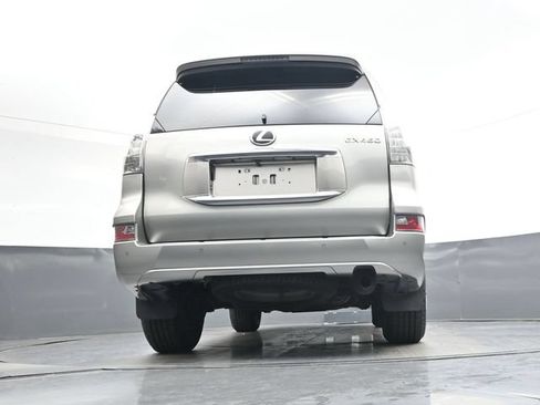 Used 2023 Lexus GX 460 Premium AWD/4WD image 33