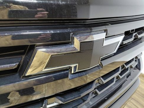 Certified 2022 Chevrolet Silverado 1500 RST w/ LPO, Dark Essentials Package image 12