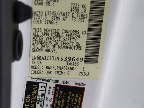 Used 2018 Nissan Titan S image 34