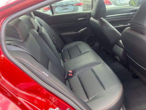Certified 2023 Nissan Altima 2.5 SR FWD image 20