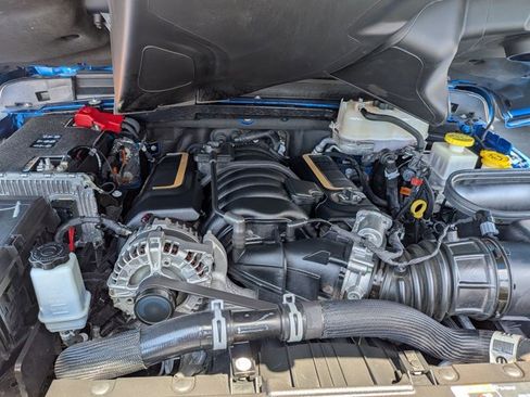 Certified 2022 Jeep Wrangler Unlimited Rubicon w/ Xtreme Recon 35" Tire Package image 21