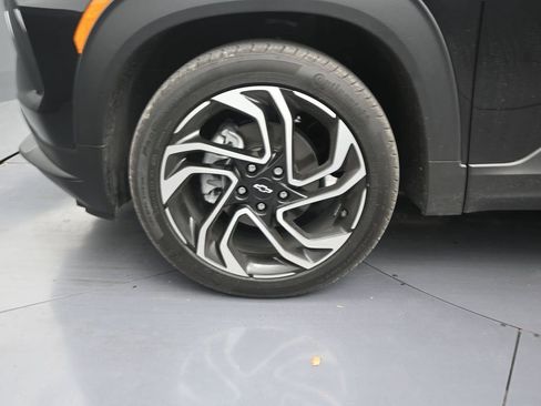 Used 2026 Chevrolet TrailBlazer RS w/ Driver Confidence Package FWD image 9