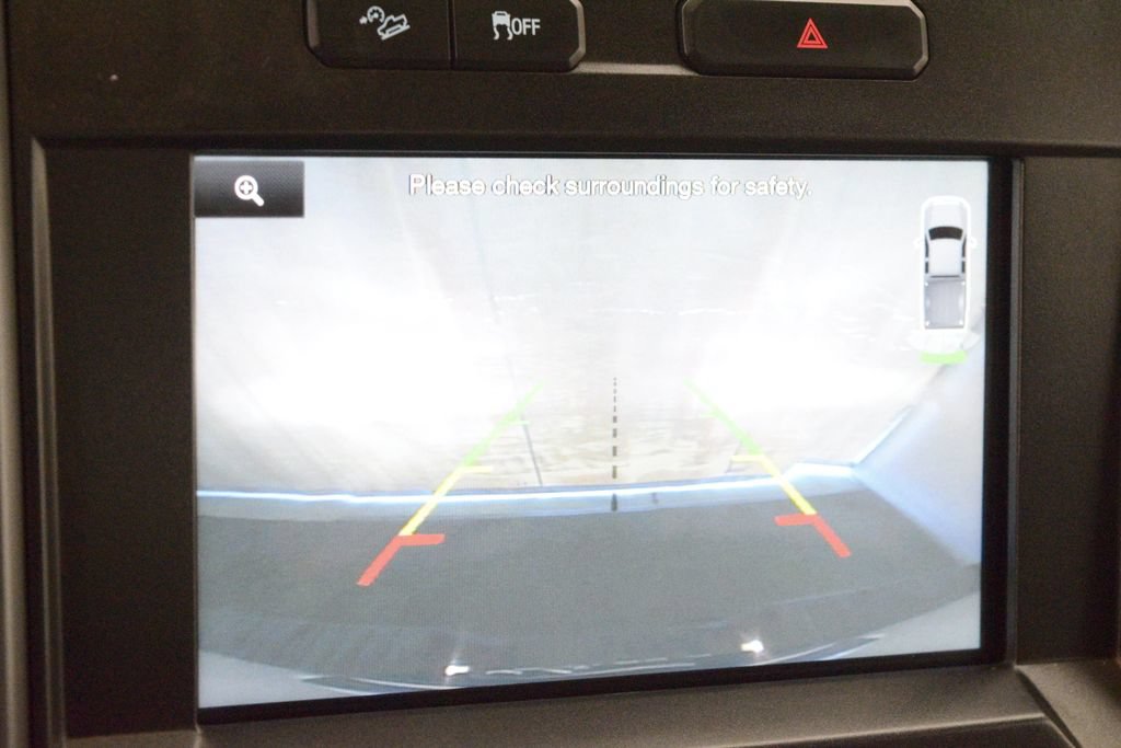 Used 2015 Ford F150 XLT w/ Equipment Group 302A Luxury AWD/4WD image 24