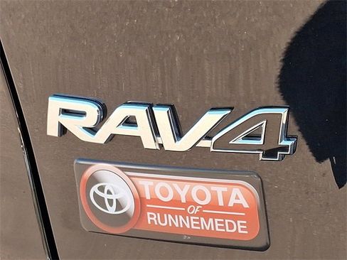 Certified 2024 Toyota RAV4 LE image 29