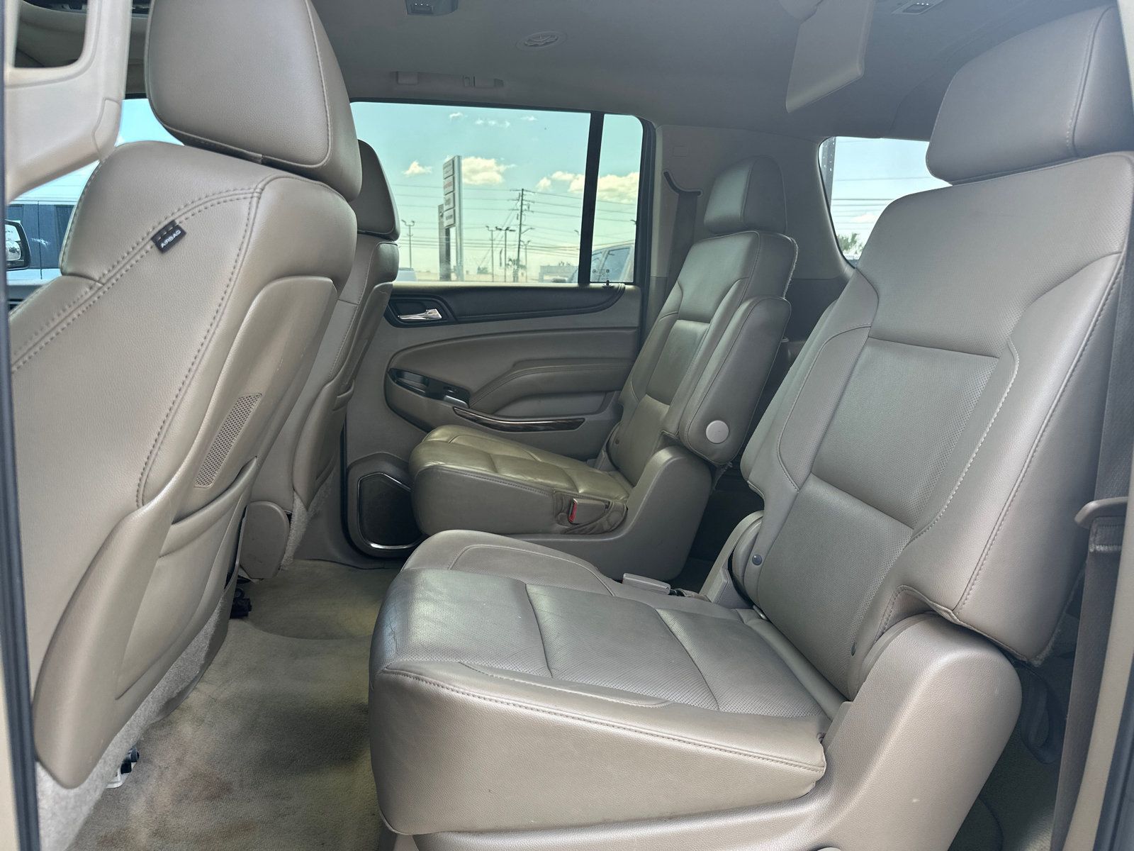 Used 2015 GMC Yukon XL SLT w/ Open Road Package RWD image 14