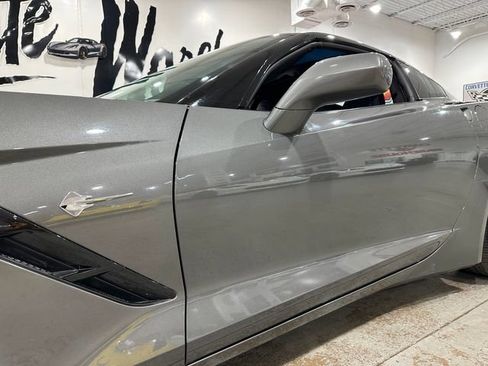 Used 2016 Chevrolet Corvette Stingray Coupe RWD image 18