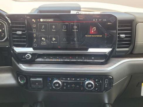 New 2026 GMC Sierra 1500 SLT AWD/4WD image 13