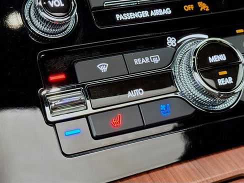 Used 2023 Lincoln Navigator L Reserve image 21