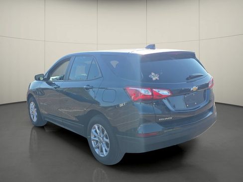 Used 2020 Chevrolet Equinox LS w/ LS Convenience Package FWD image 6