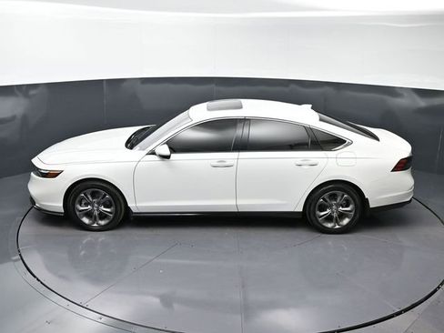 Used 2023 Honda Accord EX-L image 41