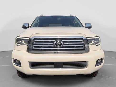 Used 2021 Toyota Sequoia Platinum RWD image 8