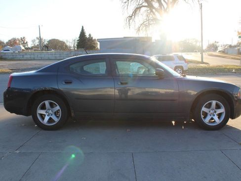 Used 2008 Dodge Charger SE image 3
