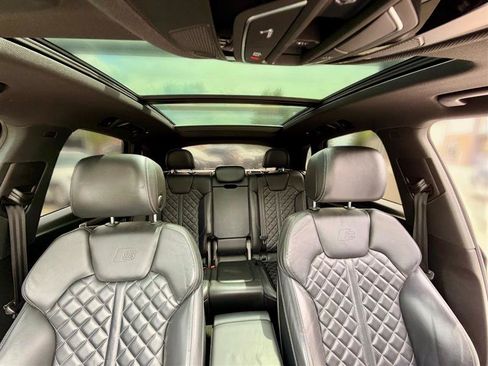 Used 2018 Audi SQ5 Premium Plus w/ Navigation Package AWD/4WD image 31
