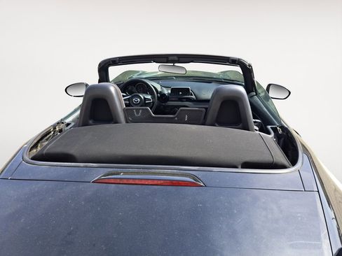 Used 2016 MAZDA MX-5 Miata Sport image 13
